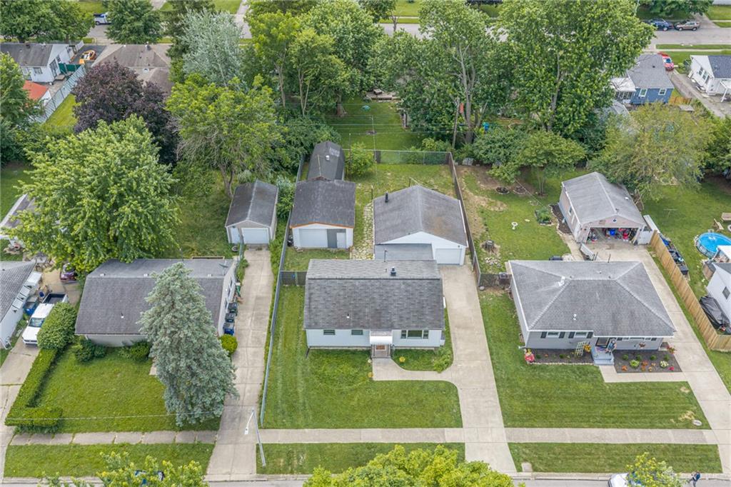 5374 Pickford Property Photo 2