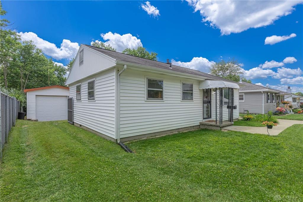 5374 Pickford Property Photo 5