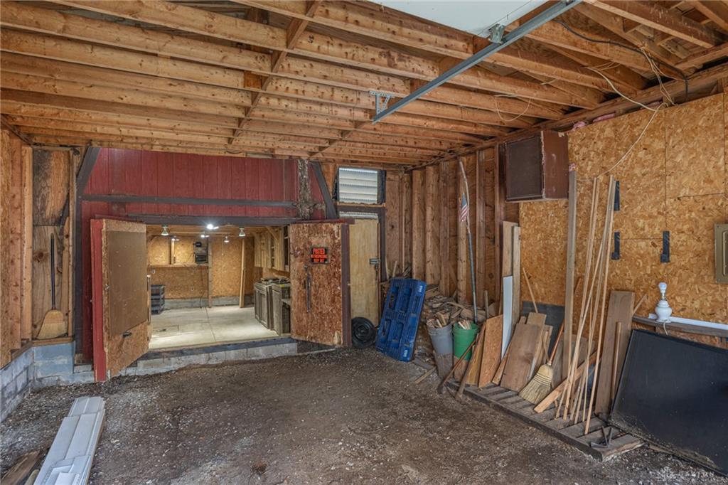 5374 Pickford Property Photo 7