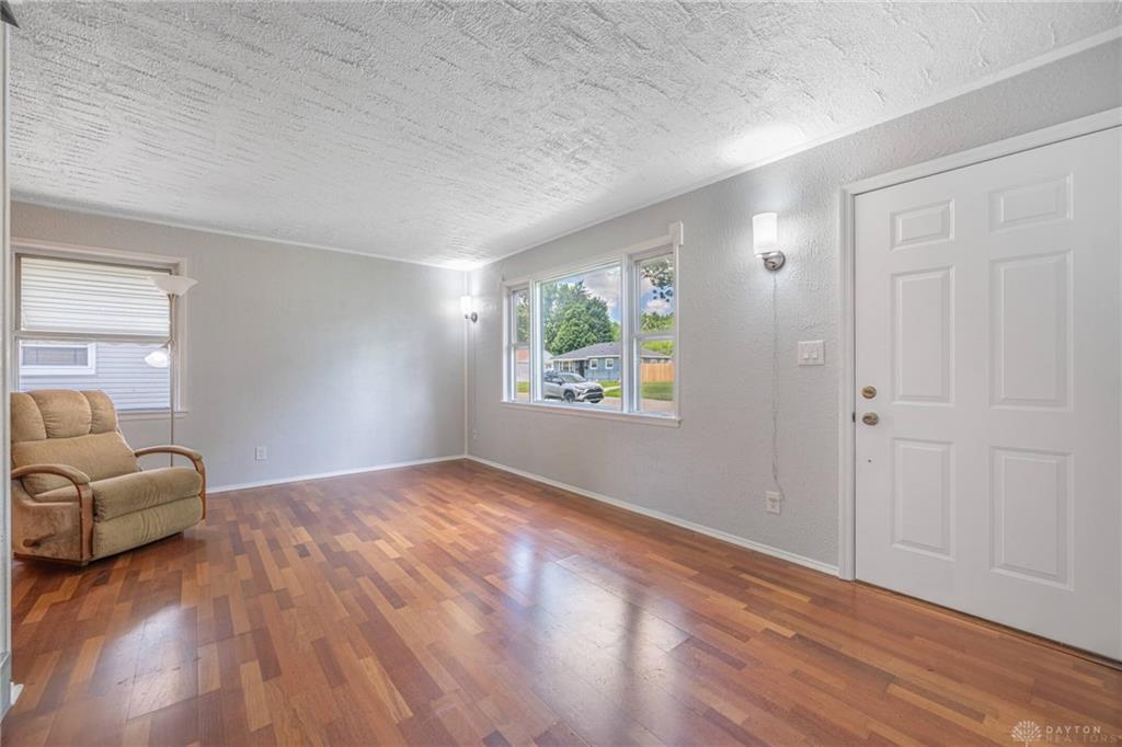 5374 Pickford Property Photo 11