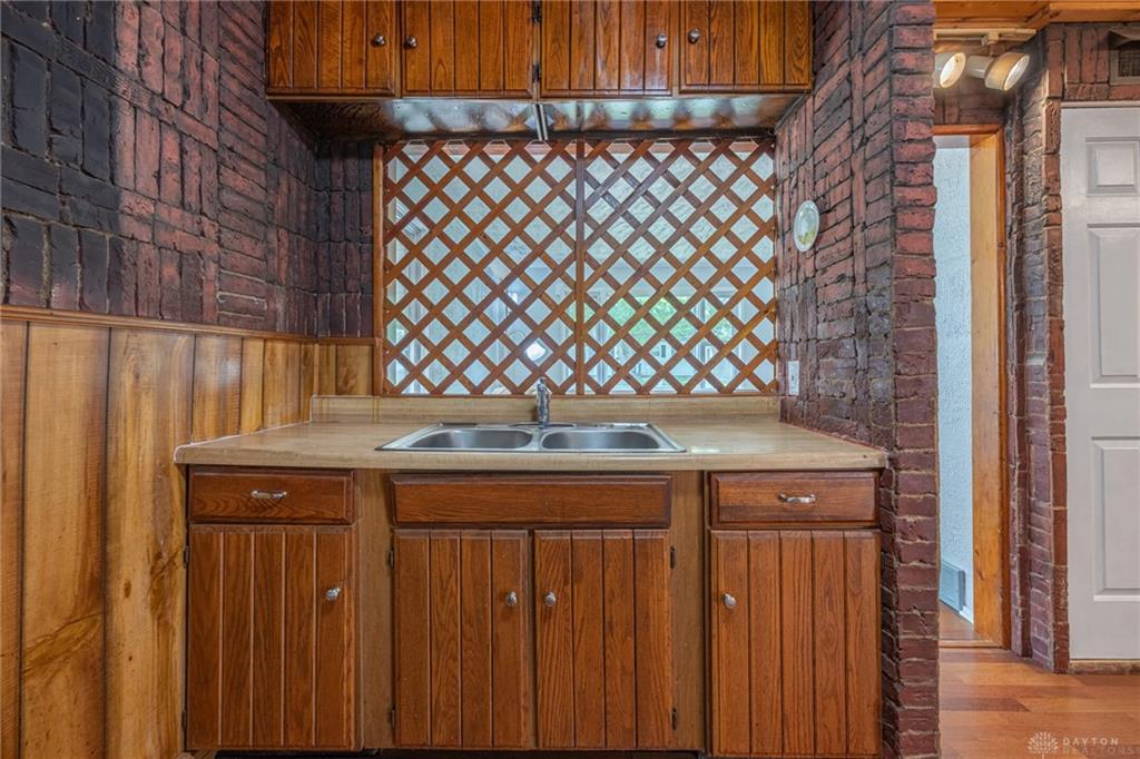 5374 Pickford Property Photo 17
