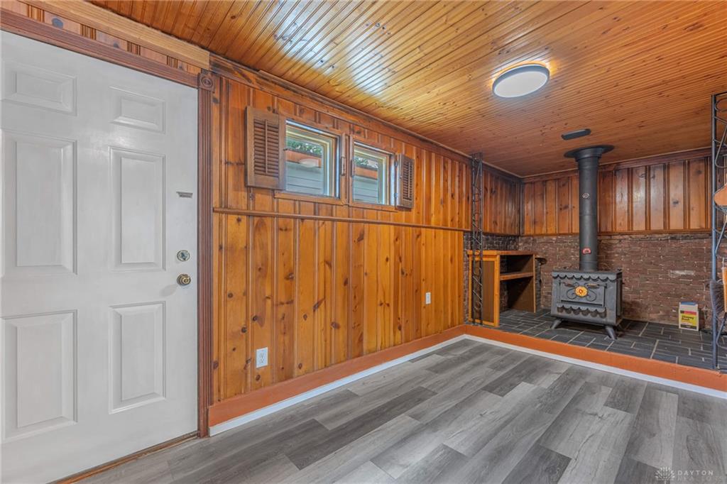 5374 Pickford Property Photo 23