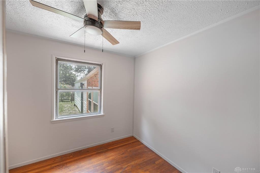 5374 Pickford Property Photo 32