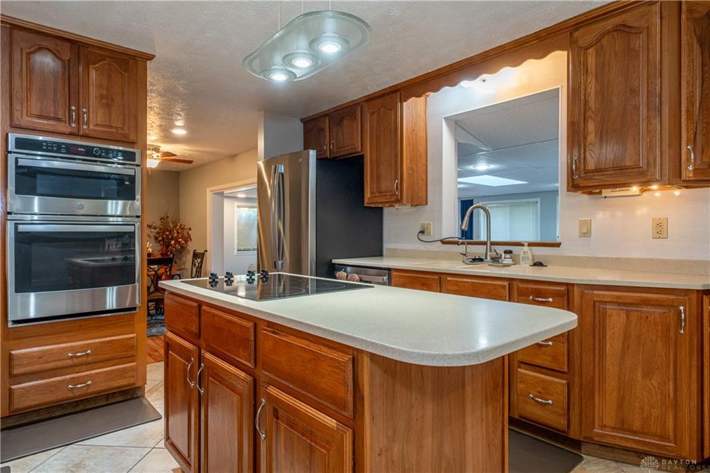 4939 Sweetbirch Property Photo 14