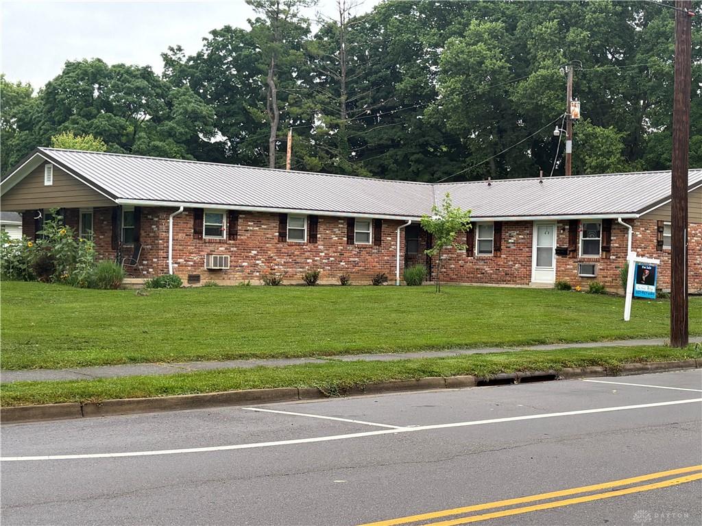 72 S Main Property Photo 1