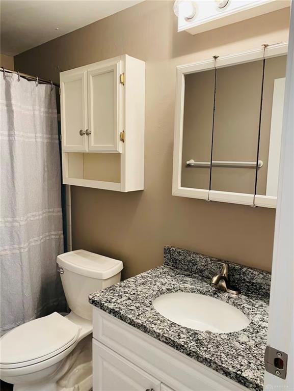 72 S Main Property Photo 7