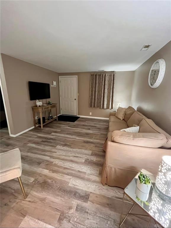 72 S Main Property Photo 19