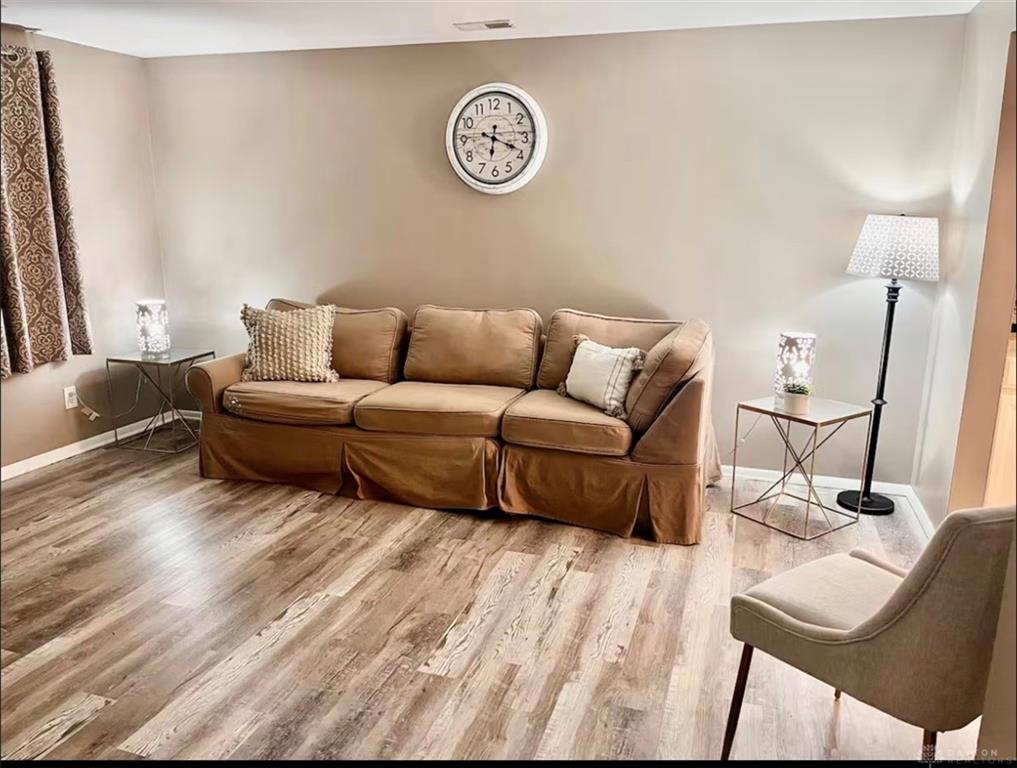72 S Main Property Photo 20