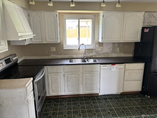 7611 Shepherdess Property Photo 6