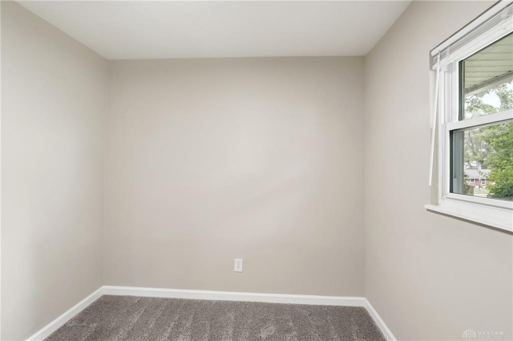 225 Beam Property Photo 27