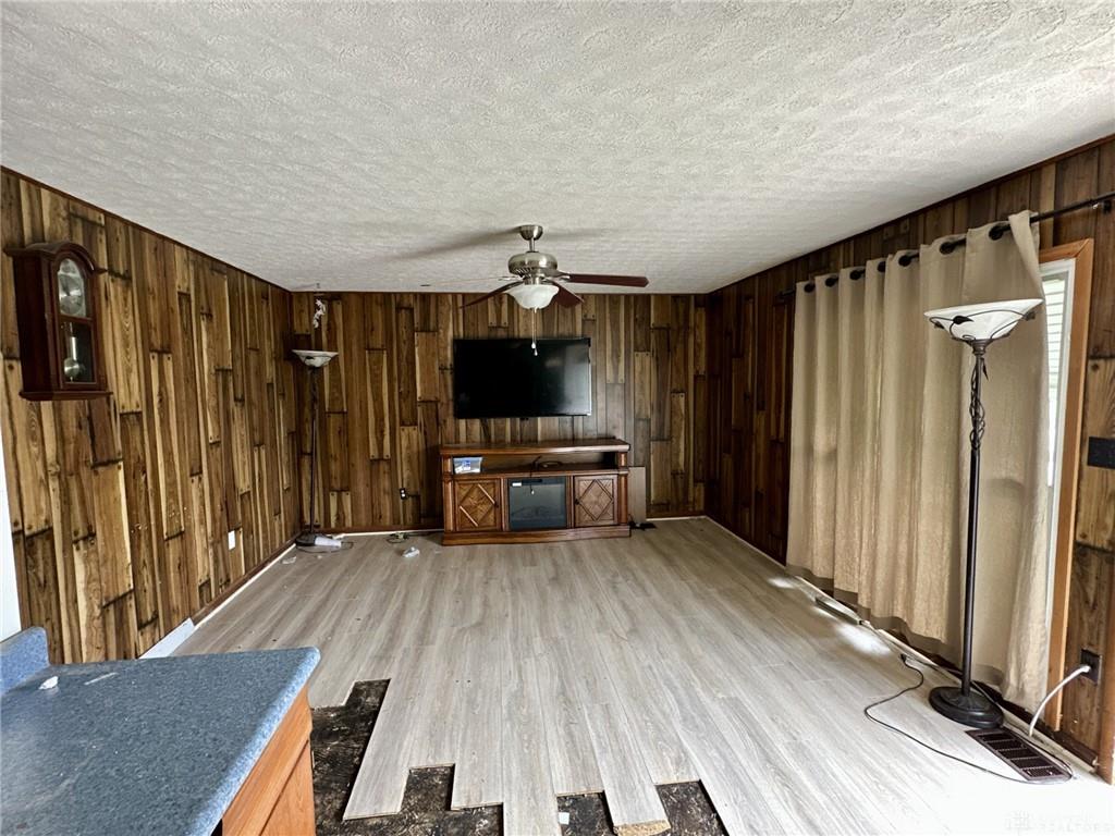 1295 June Property Photo 16