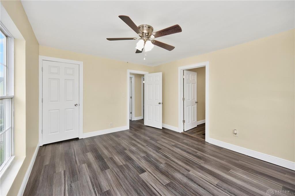 188 Alton Property Photo 44
