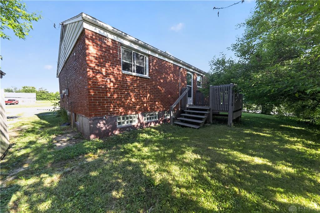 906 Miller Property Photo 34