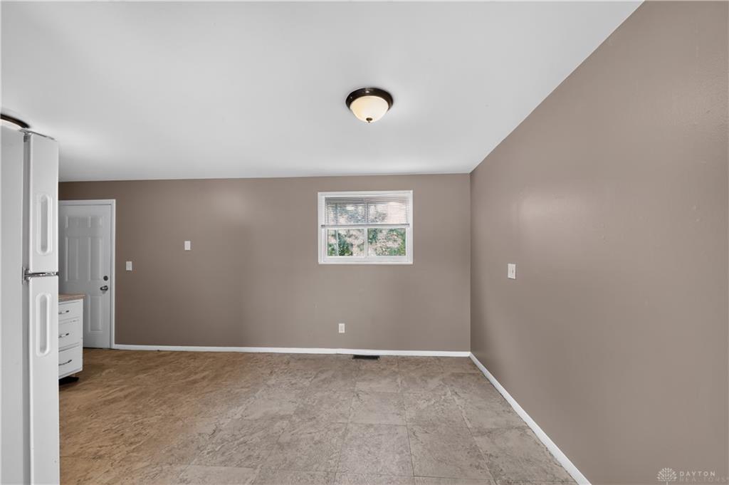 906 Miller Property Photo 48