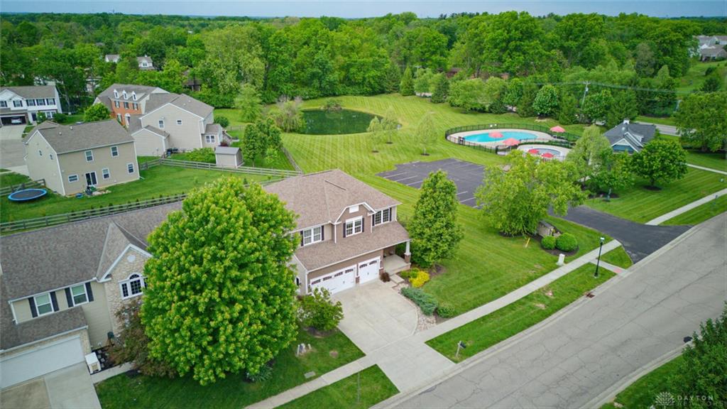 7485 Macaulay Property Photo 30
