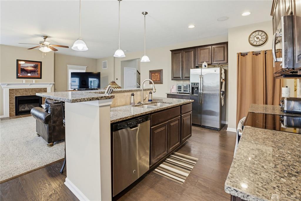 7485 Macaulay Property Photo 69
