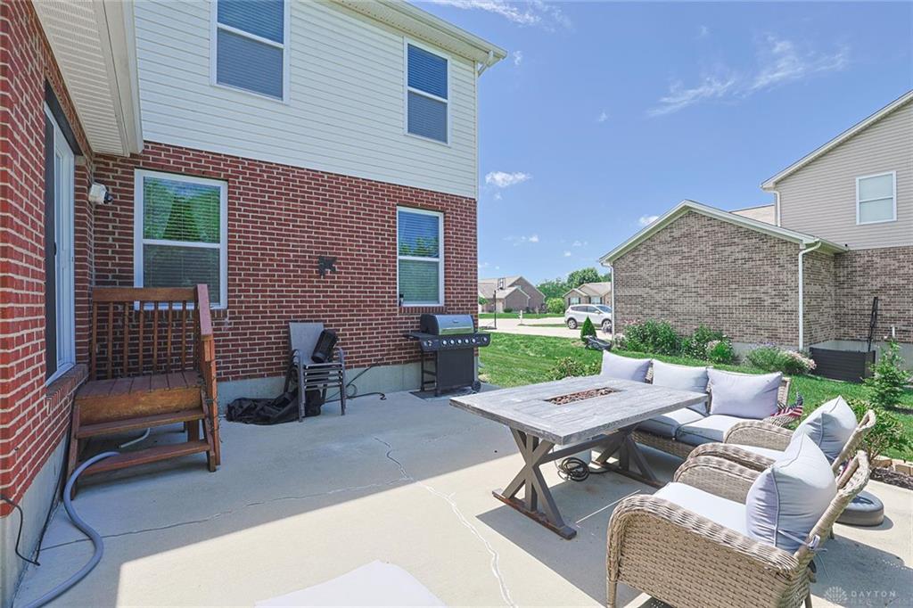 2032 Bridgewater Property Photo 8