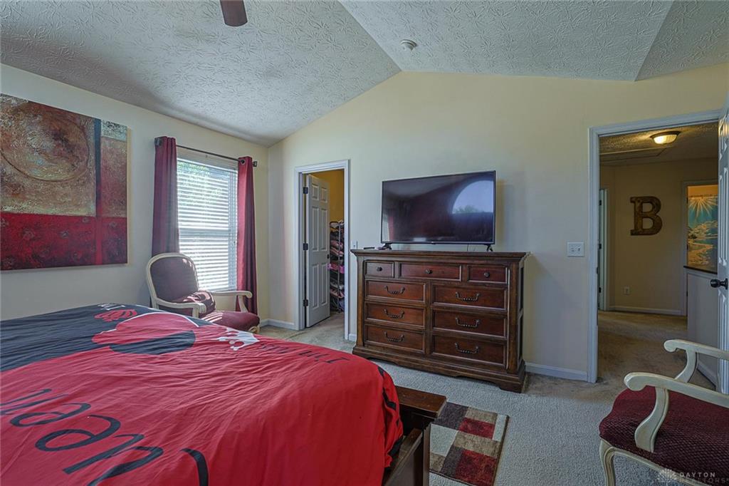 2032 Bridgewater Property Photo 27