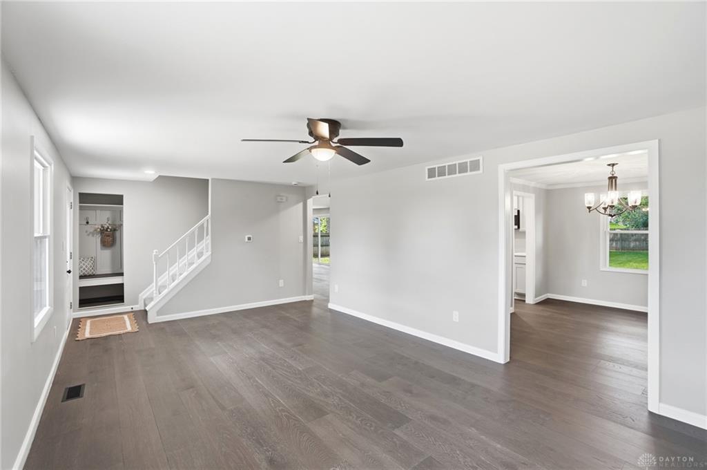 4058 Meadowsweet Property Photo 6