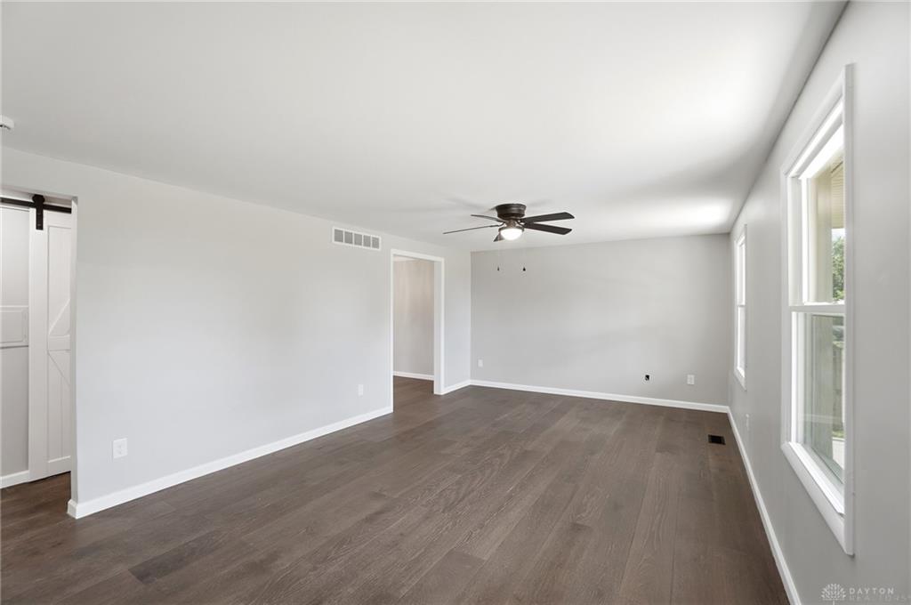 4058 Meadowsweet Property Photo 7
