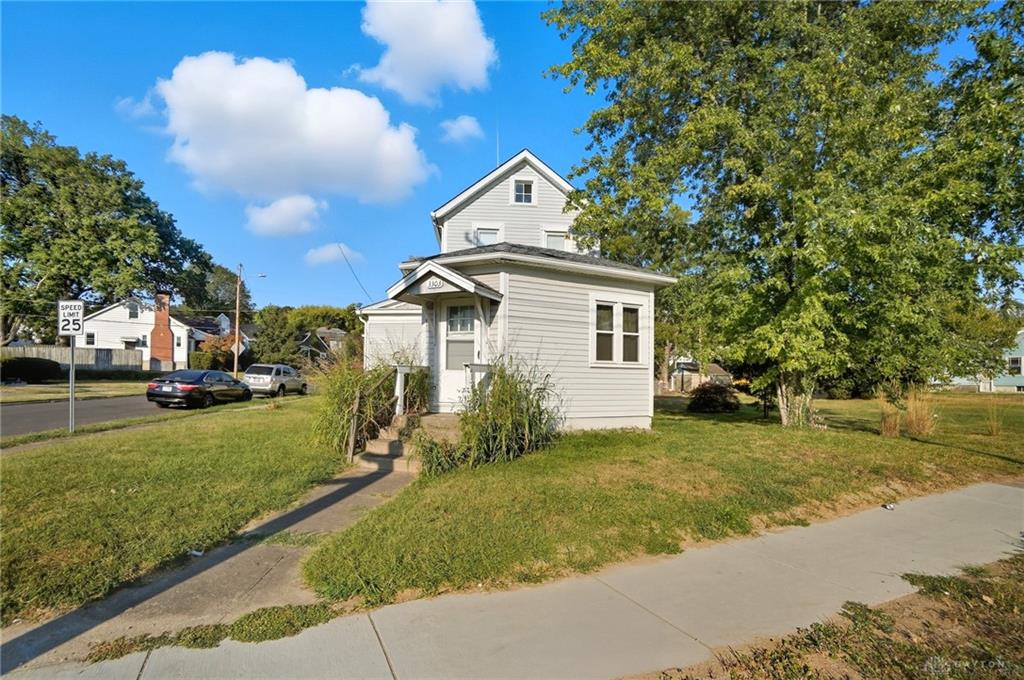 3303 N Main Property Photo 3
