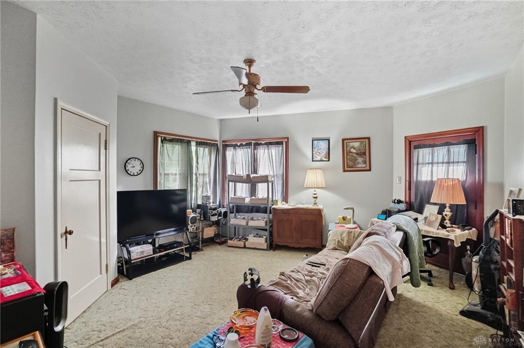 3303 N Main Property Photo 7