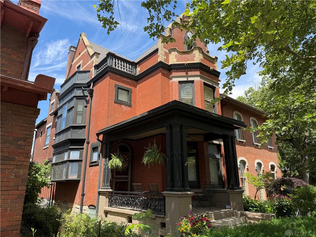 23 Van Buren Property Photo 1