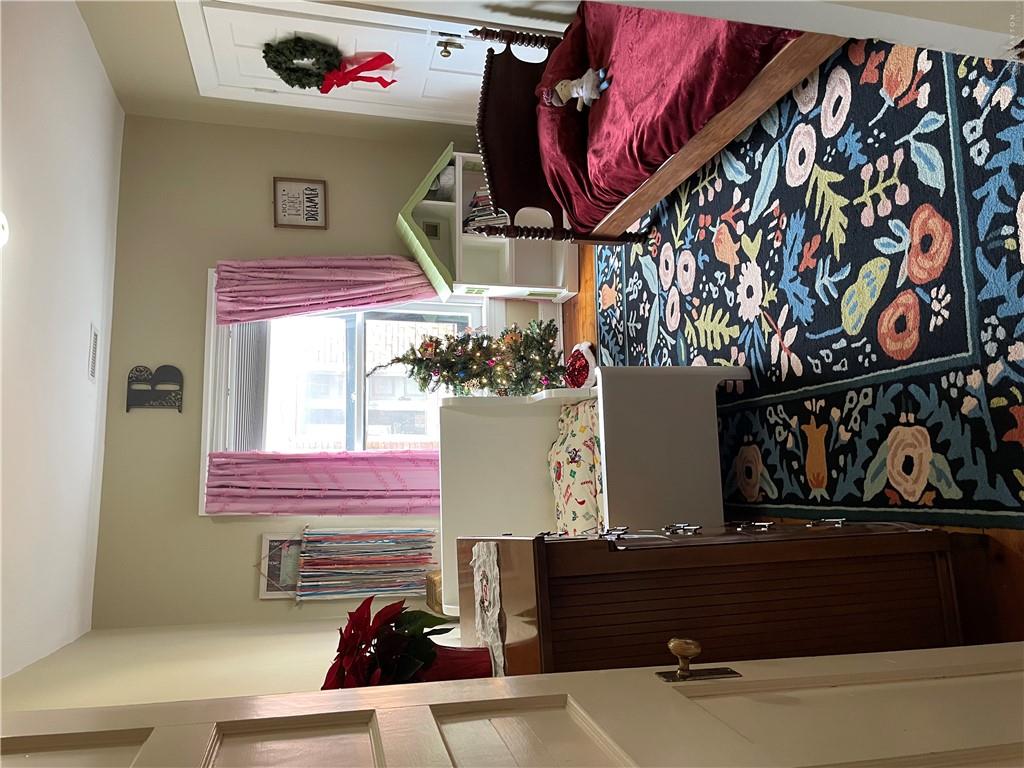 23 Van Buren Property Photo 6
