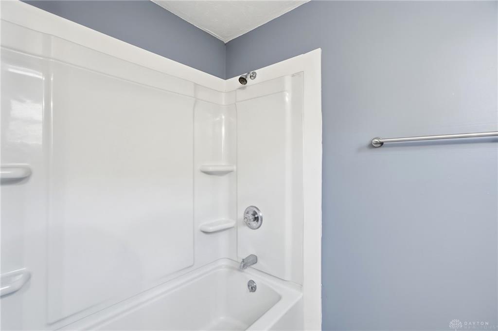 2721 Hyde Park Property Photo 14