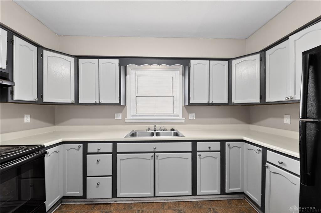2035 Stapleton Property Photo 14