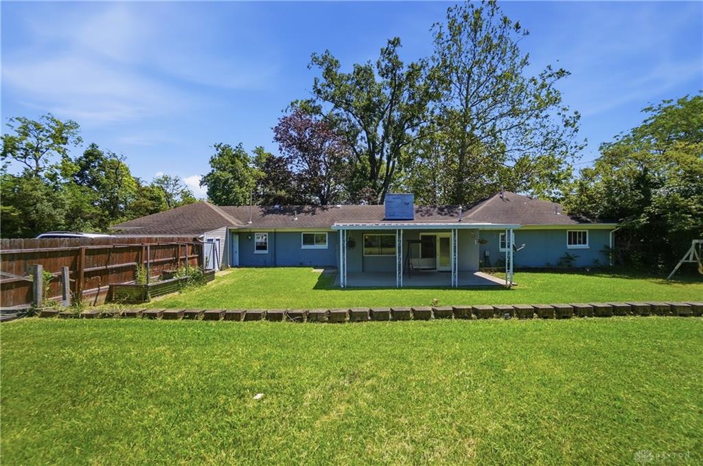 2553 Derr Property Photo 34