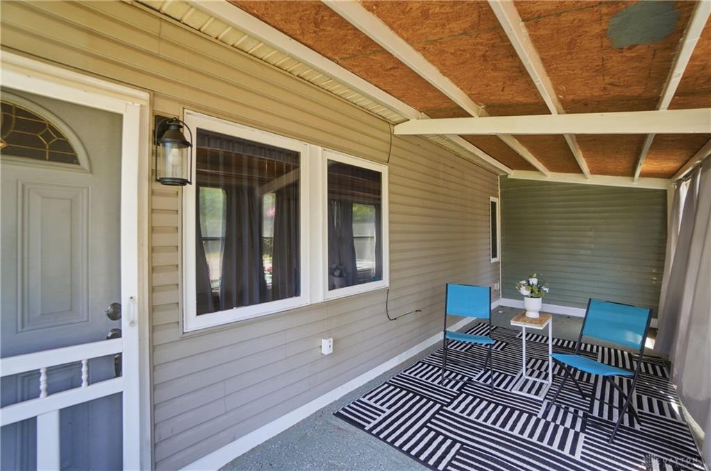 2553 Derr Property Photo 40