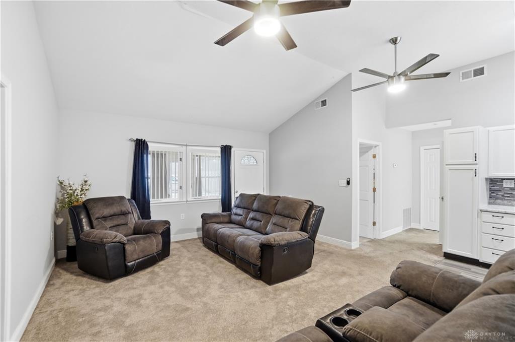 2553 Derr Property Photo 43