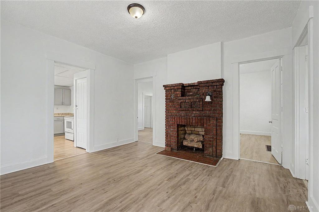 2022 Leo Property Photo 6