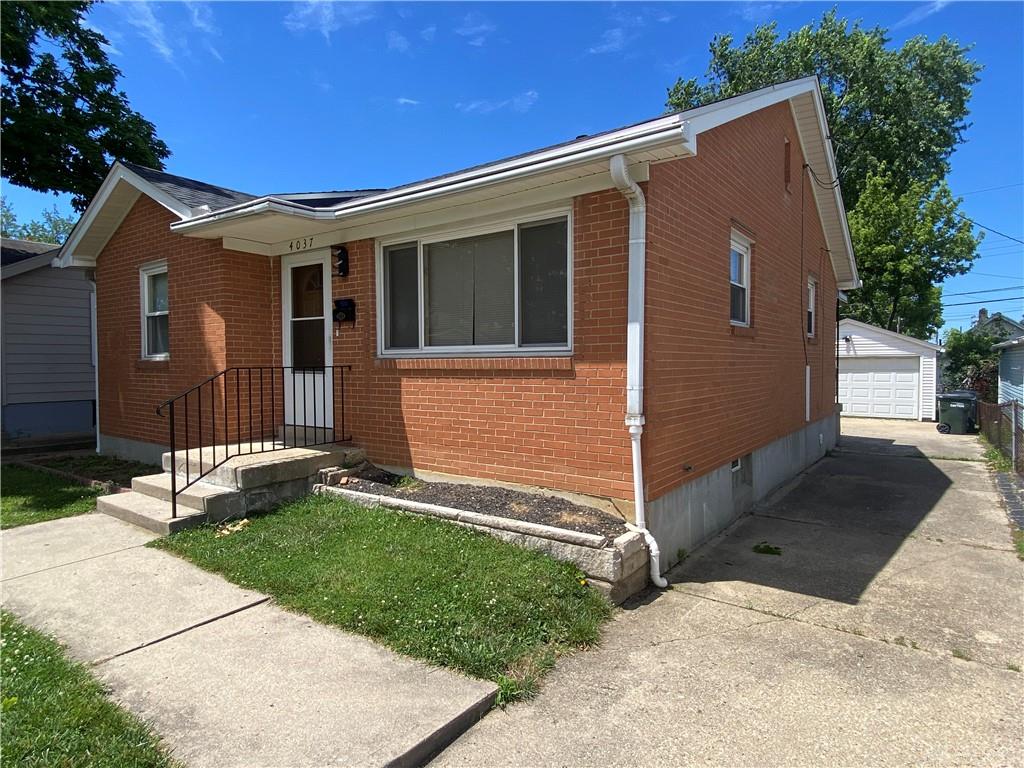 4037 Reading Property Photo 1