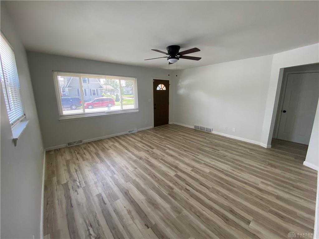 4037 Reading Property Photo 6