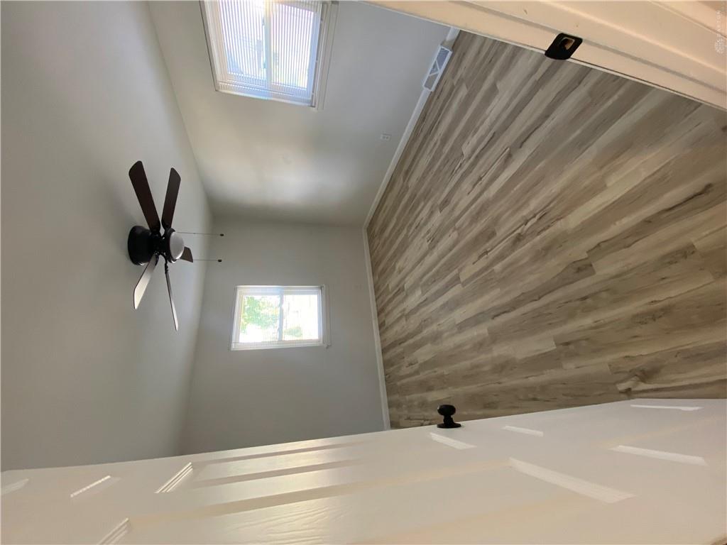 4037 Reading Property Photo 18