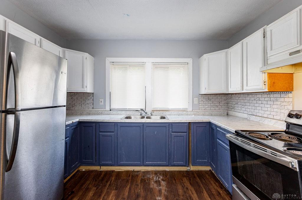 4900 Genesee Property Photo 11