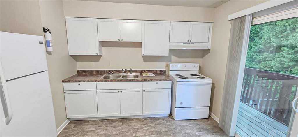105 N Maple Property Photo 10