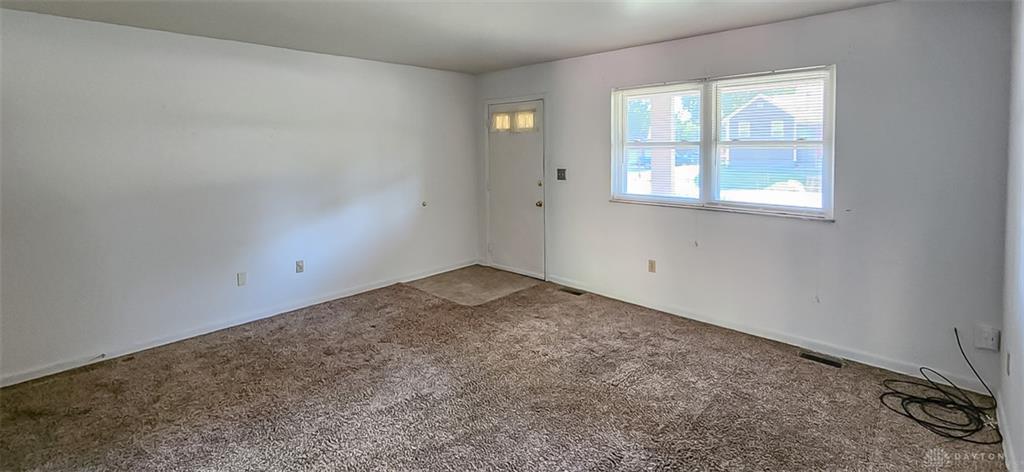 105 N Maple Property Photo 13