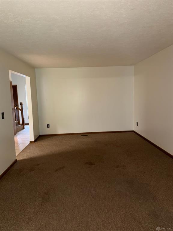 712 Hidden Valley Property Photo 6