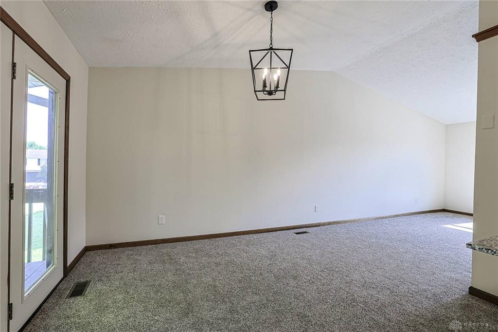 2708 Bradford Property Photo 13