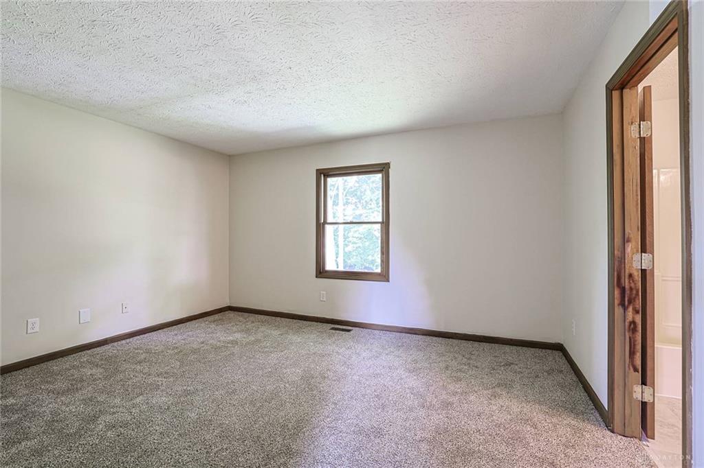 2708 Bradford Property Photo 18