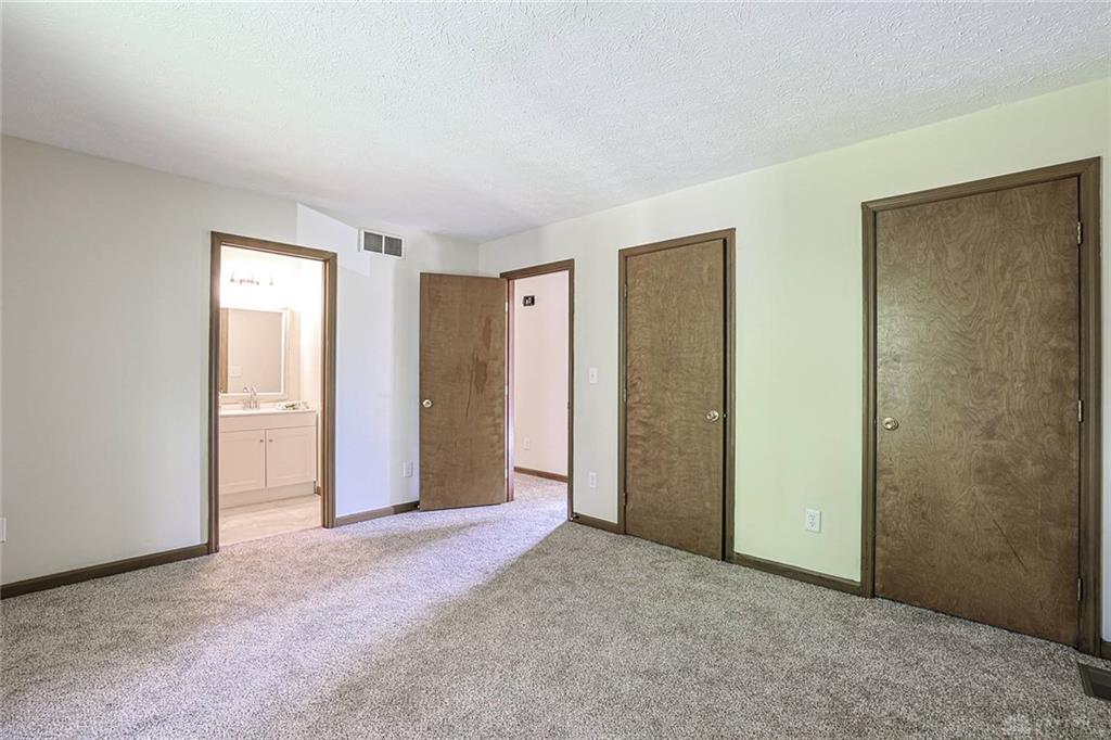 2708 Bradford Property Photo 19