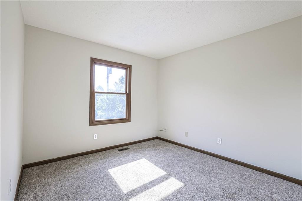 2708 Bradford Property Photo 22