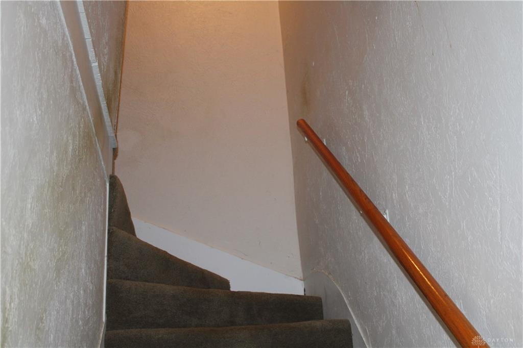 312 E Washington Property Photo 7