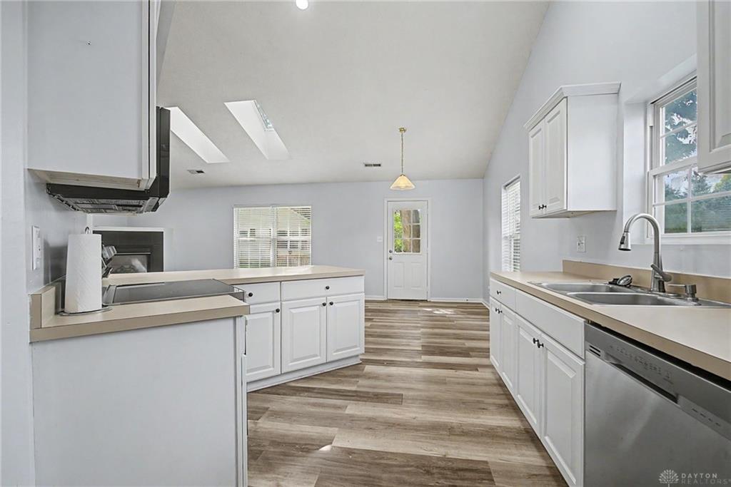1766 Saratoga Property Photo 15