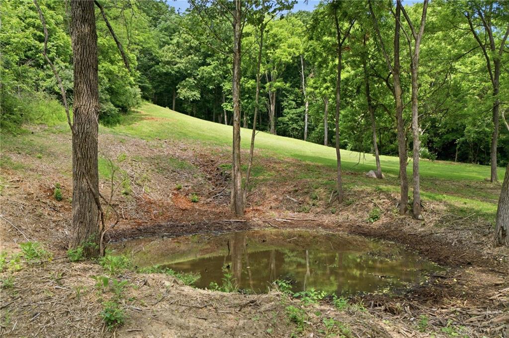 2084 Corwin Property Photo 11