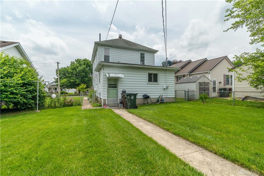 722 Clark Property Photo 27