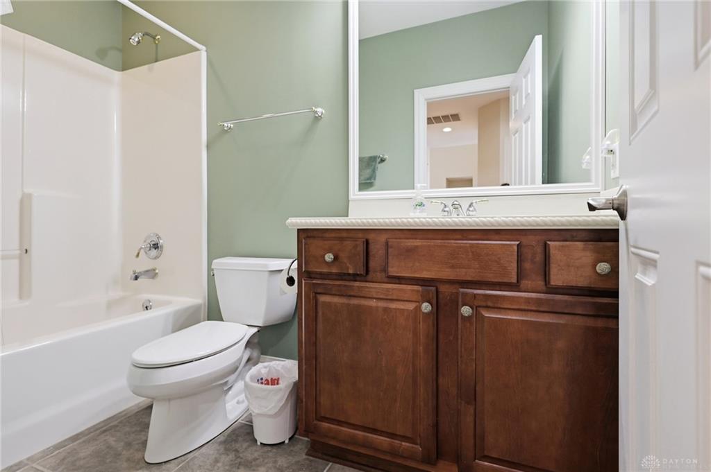 1901 N Regent Park Property Photo 43
